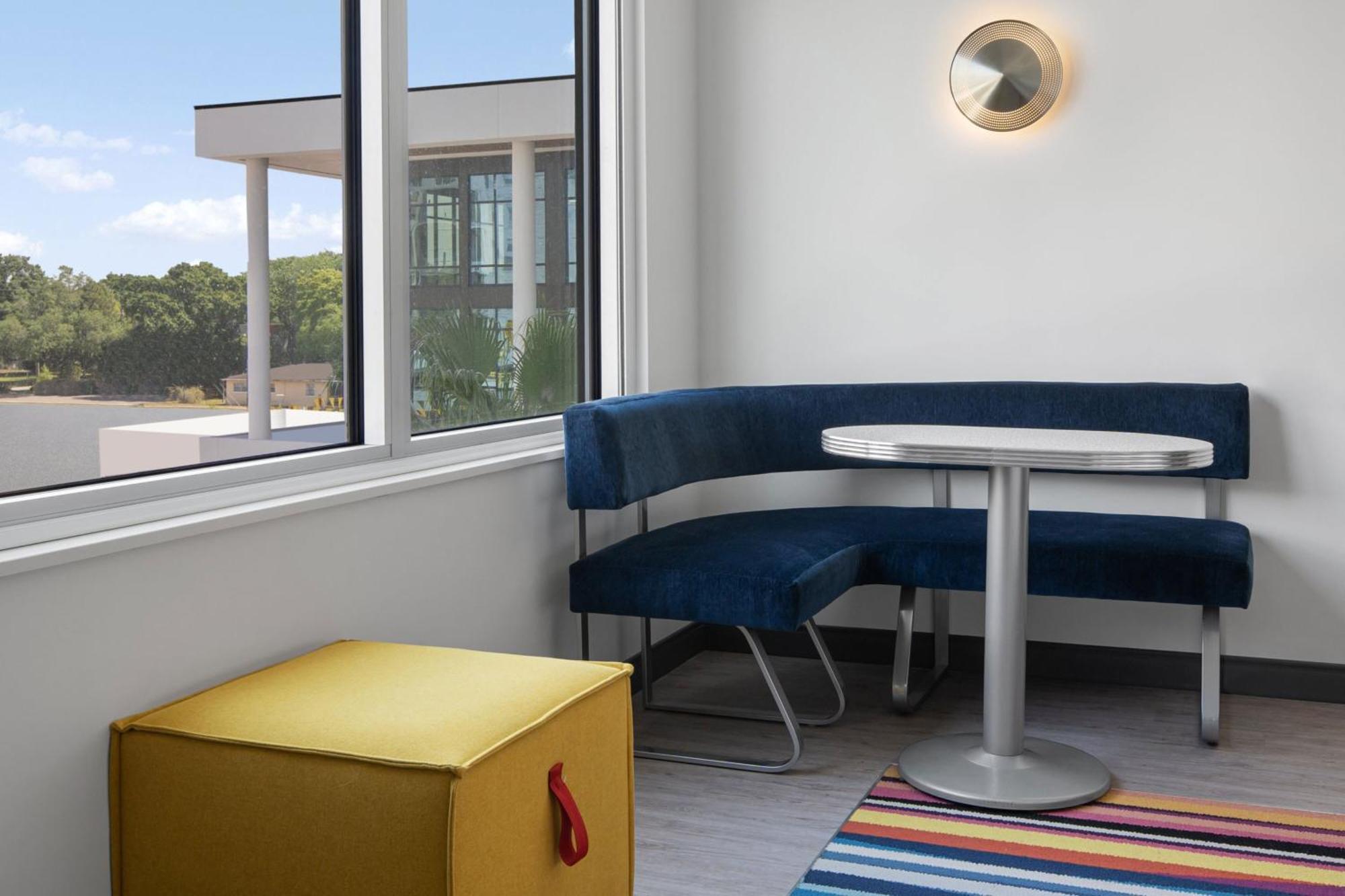 Aloft Tampa Midtown Hotel Bagian luar foto