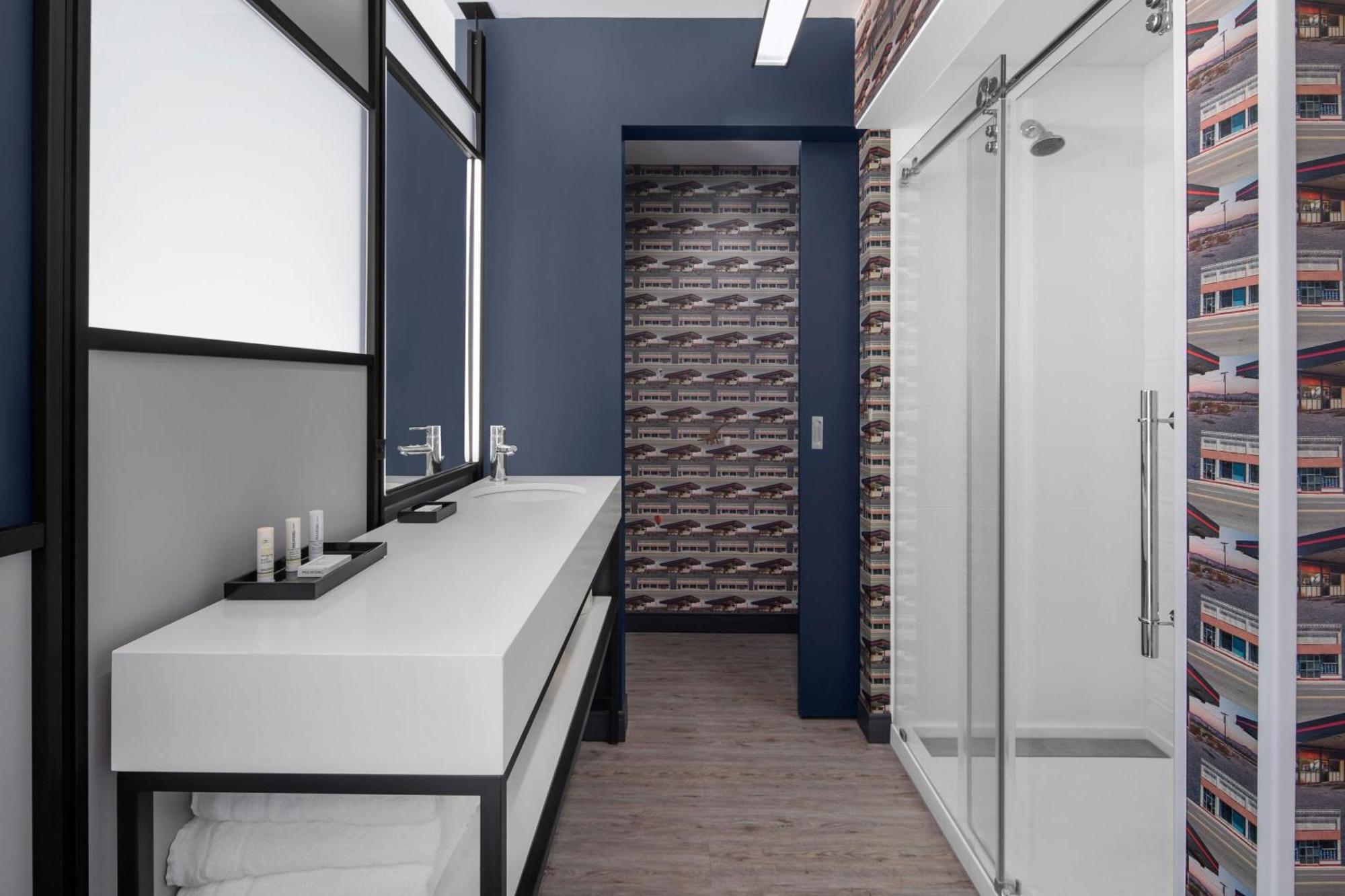 Aloft Tampa Midtown Hotel Bagian luar foto